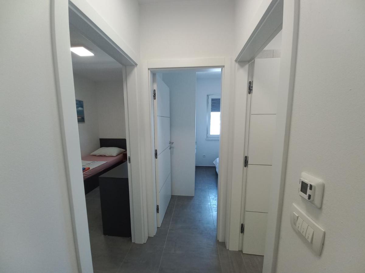 Apartment Martina Vir Dış mekan fotoğraf