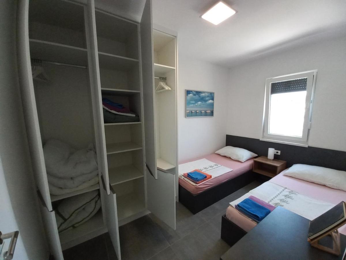 Apartment Martina Vir Dış mekan fotoğraf